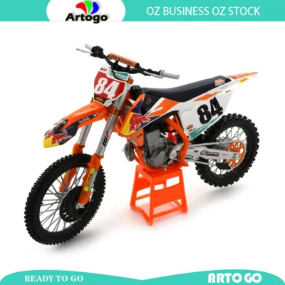 Motorcycle Red Bull 2018 KTM 450 SX-F Factory #84 J Herling Scale 1:6 Model Bike - Image 1 of 4