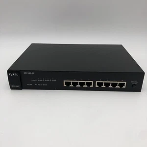 ZyXEL ES1100-8P 8-Port 10/100 Unmanaged PoE Switch no Brackets POWER TESTED ONLY - Picture 1 of 10