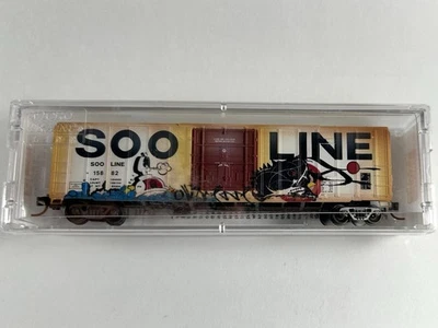 MTL Soo Line - Factory Weathered & Graffitied FW 50' Box Car Red/White #15882 - Image 1 of 3