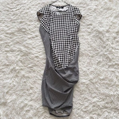 [Junya Watanabe] Vestido asimétrico pata de gallo AD2009  Foto 1 de 4