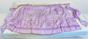 Medio Delantal De Colección Guinga Púrpura y Blanco Bordado Costuras, Bolsillos 34" Anx20" L - Imagen 1 de 7
