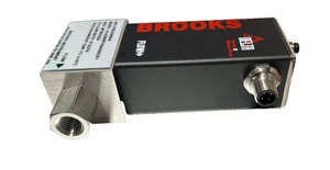 Brooks SLA5850 MFC (SLA5860F1GAA0A2A1) - Gas O2, Flow Rate 1 SLPM, DeviceNet New - Foto 1 di 5