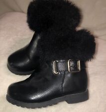 Baby boots black dress boots Size 5 Baby Size  Soft Fur Top. G1