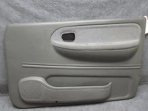1999-2002 00 01 Kia Sportage RH Front Passengers Power Door Panel Gray OEM 20916 - Picture 1 of 5