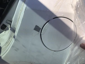 RIO 2017 Fuel Filler Door 917245 - Picture 1 of 12