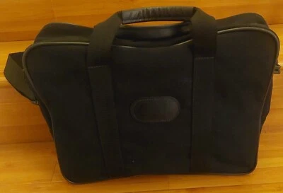 Bolso para portátil GW con correa para el hombro 16" de ancho x 12" de lona negra Foto 1 de 4