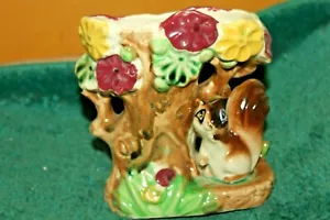 Vintage? Ceramic Wall Pocket/Vase Squirrel Under Tree Signed Sheflora - Picture 1 of 12