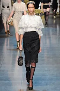DOLCE & GABBANA SZ 42 / 10 AU / 6 US Lace Pencil Skirt Charcoal Black RRP $1700 - Bild 1 von 13