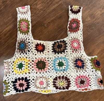 Camiseta sin mangas recortada de ganchillo para mujer Granny Square Boho Festival talla S sin marca Foto 1 de 2