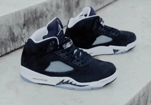 Jordan Retro 5 "Oreos/Moonlight" - Men's size 9 - Picture 1 of 7