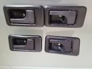 99 Isuzu Vehicross 1999 Ironman delantero derecho pasajero manija interior puerta 75764 - Imagen 1 de 5