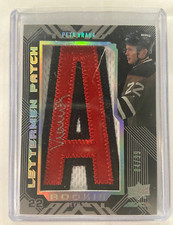 2008-09 UD Black Rookie Lettermen "A" Patch #111 Petr Vrana /99 AUTO SSP