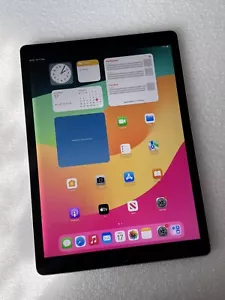 Apple iPad Pro 2nd Gen. 512GB, Wi-Fi, 12.9 in - Space Grey - EXCELLENT - ref 41 - Picture 1 of 9