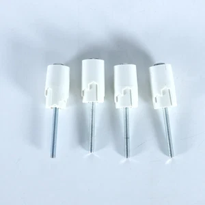 4x Tornillos de hardware de montaje para reproductor de CD Sony ICF CD543RM CDK50 CDK70 - Imagen 1 de 2