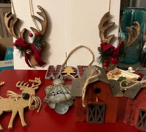 Rustic Farmhouse Christmas Mixed Bundle 8-Piece Holiday Home Decorations Set - Picture 1 of 9