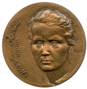 MARIA CURIE POLISH CHEMIST PHYSICIST NOBEL PRIZE WINNER BRONZE MEDAL 68MM 179G - Imagen 1 de 4