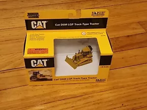 CAT D5M LGP Track-Type Tractor 1:87 Scale (Norscot Die-Cast Sealed New) - Picture 1 of 4