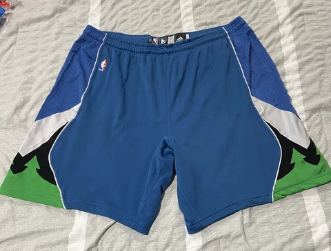 Authentic NBA Pro Cut Minnesota Timberwolves HWC Shorts SZ 48+2 Retro Throwback Cover