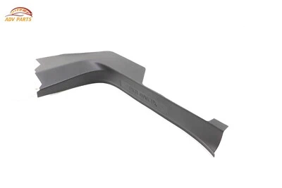 2018 - 2023 CHEVROLET EQUINOX TAMPA DE ACABAMENTO PLACA DE ARRANHÃO PEITORIL DIANTEIRO ESQUERDO FABRICANTE DE EQUIPAMENTO ORIGINAL - Imagem 1 de 4