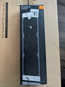EKWB EK Quantum Surface P360M X-Flow - Radiator Black - Photo 1/3