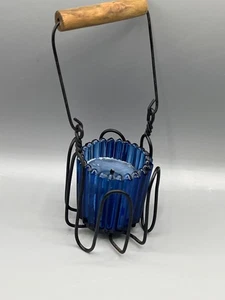 Kobaltblau Glas Kerzenhalter mit Eisenhalter Holzgriff Primitive Optik 4,5" - Bild 1 von 15
