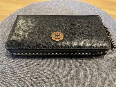 Portafoglio Tommy Hilfinger Donna CLASSIC SAFFIANO LRG ZA WALLET - Immagine 1 di 3