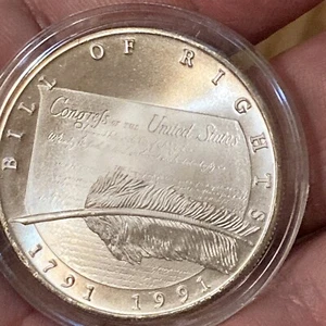 1791 - 1991 Chrysler Honors *The Bill of Rights* 1oz .999 Fine SILVER IN CASE - Picture 1 of 2