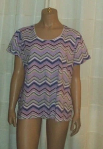 Size 1X Fresh purple, black, white, gray chevron short sleeve Top - Picture 1 of 3