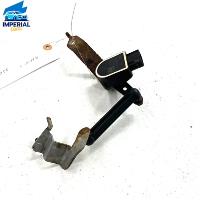 2014 - 2016 BMW 428i F32 F33 F36 SENSOR DE NÍVEL DE ALTURA DO FAROL TRASEIRO ESQUERDO FABRICANTE DE EQUIPAMENTO ORIGINAL - Imagem 1 de 4