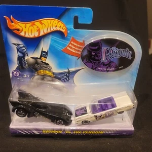 Hot Wheels DC Comics Batman vs Penguin C3226-0710 G1 - Picture 1 of 3