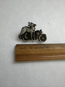 Motorrad Wolf eine Motorradweste Pin - Bild 1 von 3