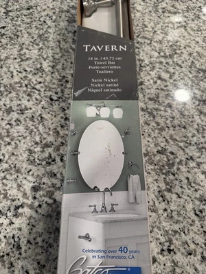 Toallero Gatco 18 pulgadas montado en la pared, taberna de níquel cepillado Foto 1 de 2