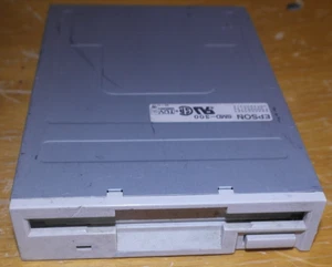Floppy disk drive EPSON Model SMD-300 3.5" WORKING - Afbeelding 1 van 4