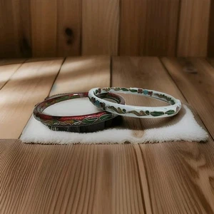 Vintage Cloisonee Enamel Bangle Bracelets - white & burgundy Set of 2 - Picture 1 of 9