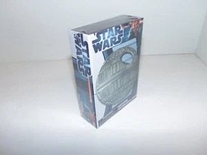 RARE 2013 Star Wars Death Star Magnetic Bottle Opener SEALED MIB - Bild 1 von 5