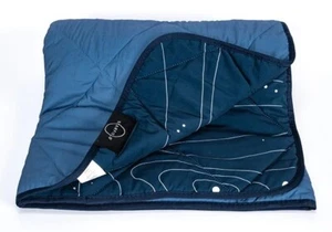 Starfield Sternbild Sternenlandschaft Muster Sternengazer Outdoor Reisedecke NEU - Bild 1 von 7