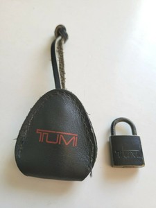 Tumi Lock: candados para maleta | Tumi®