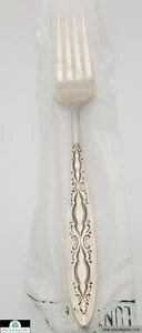 Lunt Bridal Lace Sterling Silver Place Fork 7.5" *BRAND NEW* - Picture 1 of 1