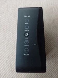 Used Sky Hub Model SR102 Wireless Router with Power Cable - Black - Bild 1 von 4