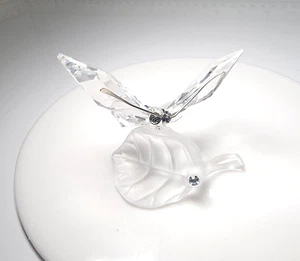 SWAROVSKI Austria Crystal Butterfly on Frosted Leaf Figurine - Picture 1 of 7