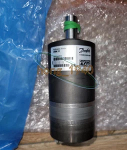 1PC Danfoss OMM32 151G0003 hydraulic motor New - Picture 1 of 1