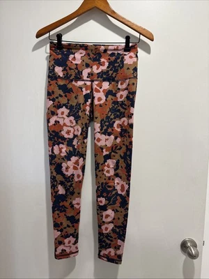 NICE! Prana SMALL Kimble Printed 7/8 Legging Pants, Nordic Pink Wildflower - Image 1 of 4