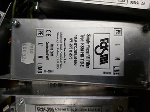 R88A-FIU-110-E RASMI FILTER SPS OMRON YASKAWA - Bild 1 von 1