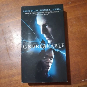 2 Bruce Willis, M. Night Shyamalan Movies VHS - The Sixth Sense and Unbreakable - Picture 1 of 4