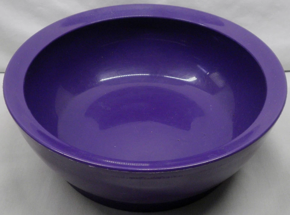 Фиолетовая нескользящая чаша The Cali Bowl 44 унции - Изображение 1 из 4