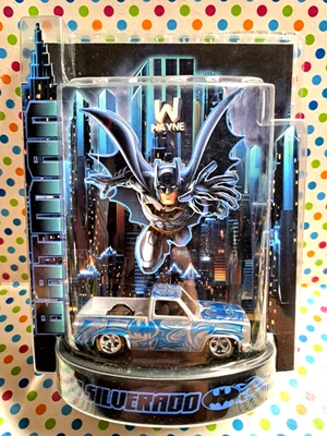 HOT WHEELS PERSONALIZADO BATMAN FOREVER 83 CHEVY SILVERADO Plateado NUEVO Foto 1 de 4