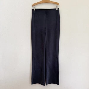 Lululemon Ribbed Softstreme Zip-Leg High-Rise Pant in Black Size 6 - Picture 1 of 6