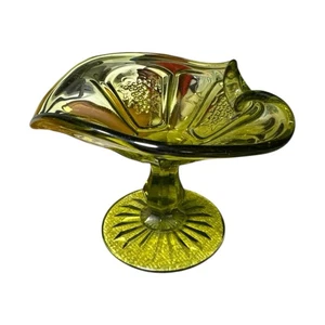 VTG Avocado Green Pressed Glass Pedestal Compote Bowl Grapes Leaves Pattern  MCM - Picture 1 of 12
