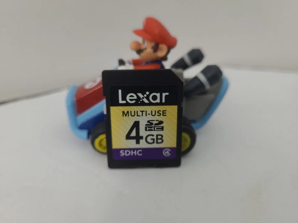 Lexar 4GB SDHC Card Retail LSD4GBASBNA - Image 1 of 1