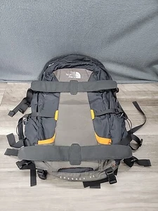 The North Face Chugach 35 Skateboard Hiking Ski Gear Backpack Black - Picture 1 of 14